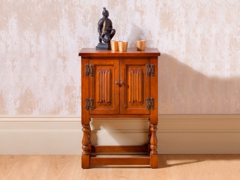 Old Charm OC 1582 Pedestal Cabinet