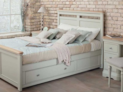 WELLS Huntingdon Bedroom range BED WITH DRAWERS